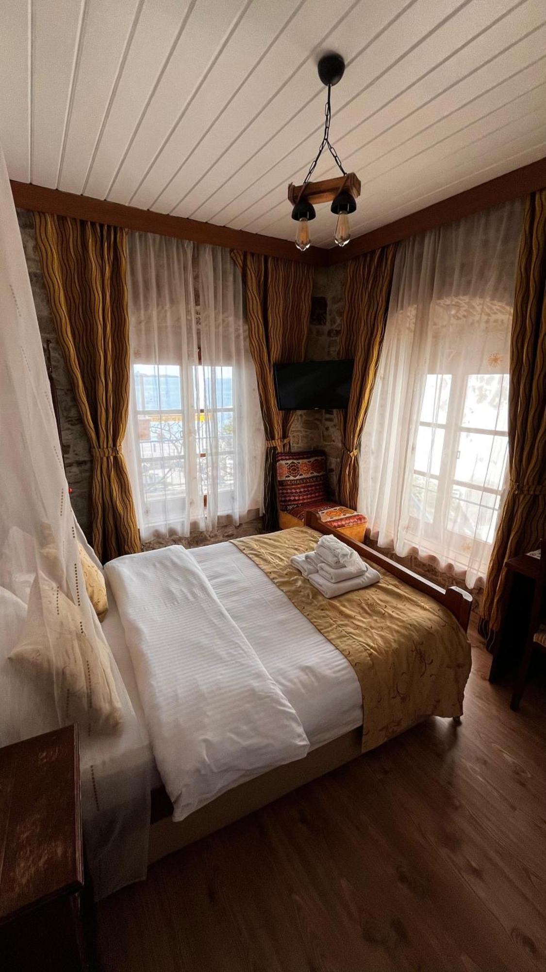 Foca Antik Otel 외부 사진